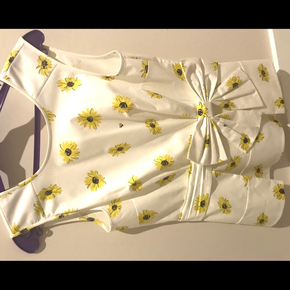 Pre loved Kate Spade Floral Sleeveless Blouse